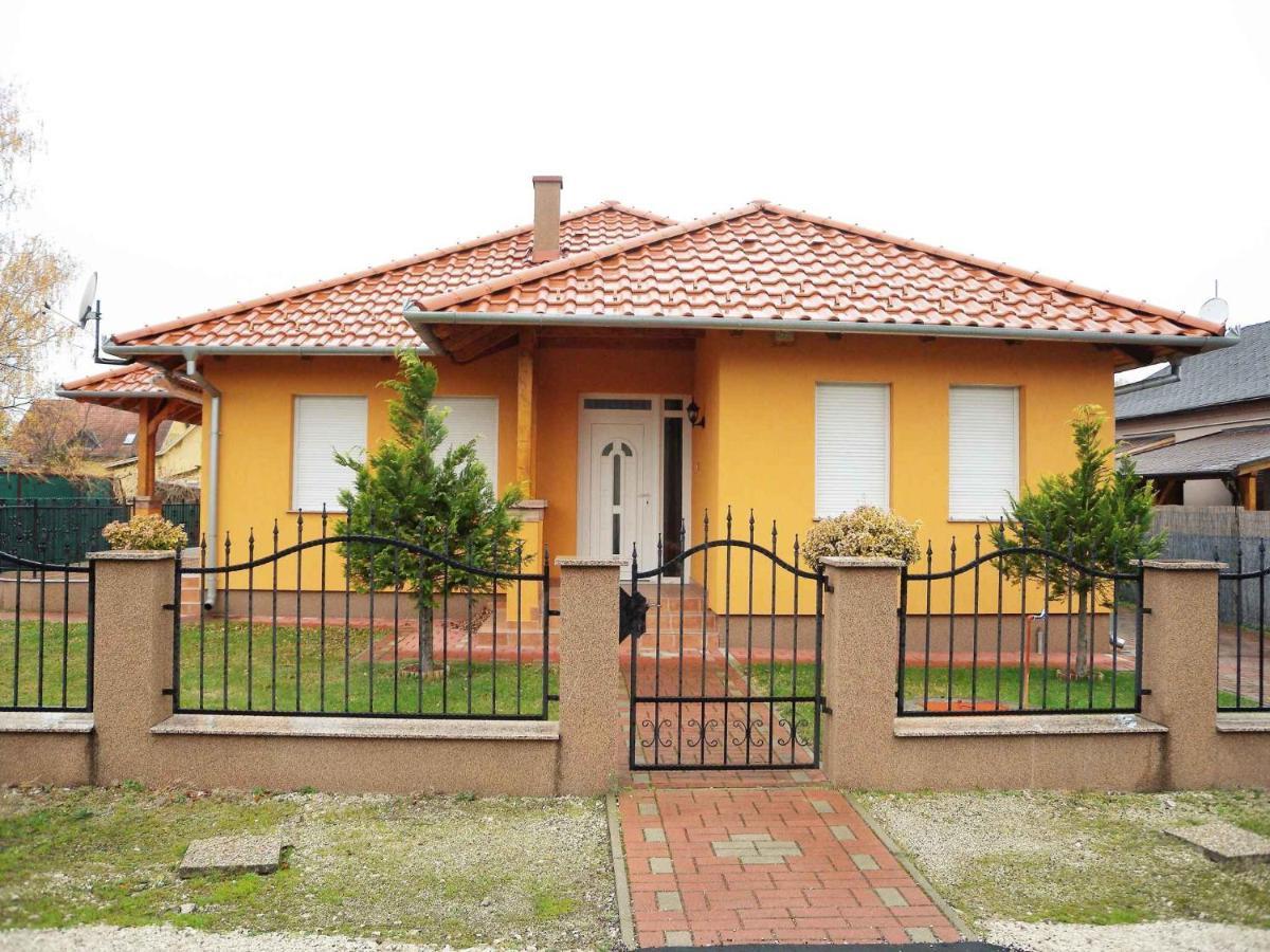 Holiday Home Balatonmariafurdo, Somogy 1 Balatonkeresztúr Екстериор снимка